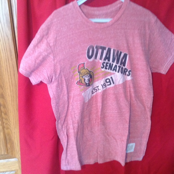 NHL Ottawa Senators tshirt - Picture 1 of 3